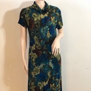 En  Focus Petite Floral Green and Blue Dress